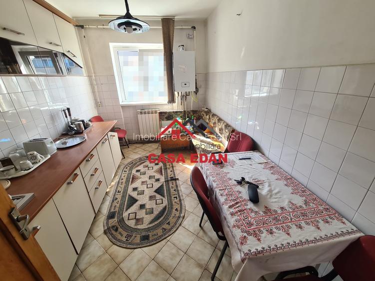 Ap 4 cam in Campina ultracentral--115.000e - 3