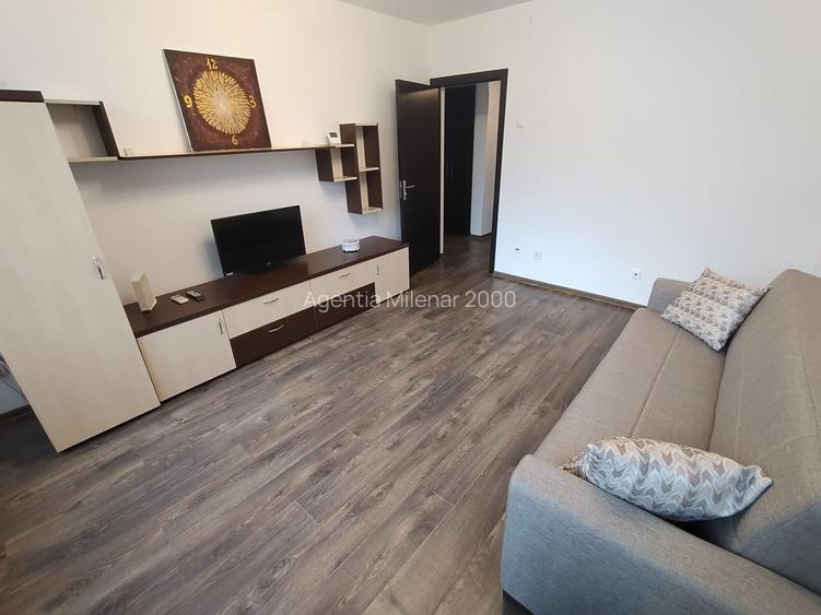 Lângă facultatea Medicină si Punctele Cardinale-pe frumosul bulevard TakeIonescu - 3