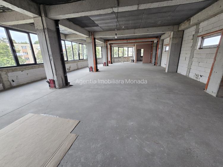 Cladire de inchiriat SPATIU COMERCIAL (clinica medicala , birouri , etc) - 34