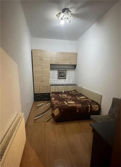 PIATA TRAIAN - 3 CAM - ETJ.1 - CURTE - BOXA - CENTRALA - ARHITECTURAL || - 3