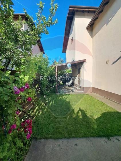 Casă cu 4 camere + curte - Irish Villa Domnesti - 2