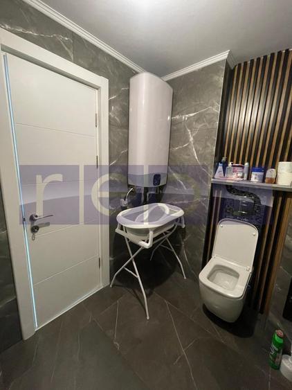 INCHIRIERE  APARTAMENT  3 CAMERE - DECOMANDAT -  Rond Alba Iulia - 12