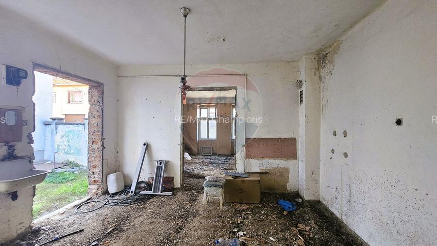 Lot teren de 597 mp | Casa renovabila | (PUZ si CU Bloc P+2+M etaje) - 15