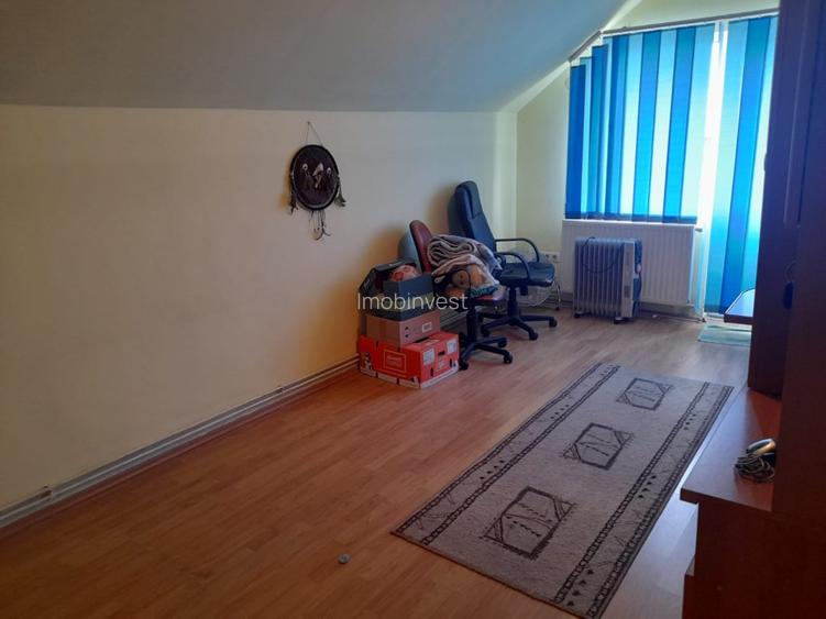 Mureseni, casa frumoasa cu 5 camere plus living, cu 500 mp teren total - 8