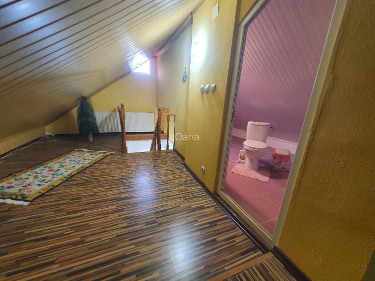 Vând casă cu  5 camere  - 8