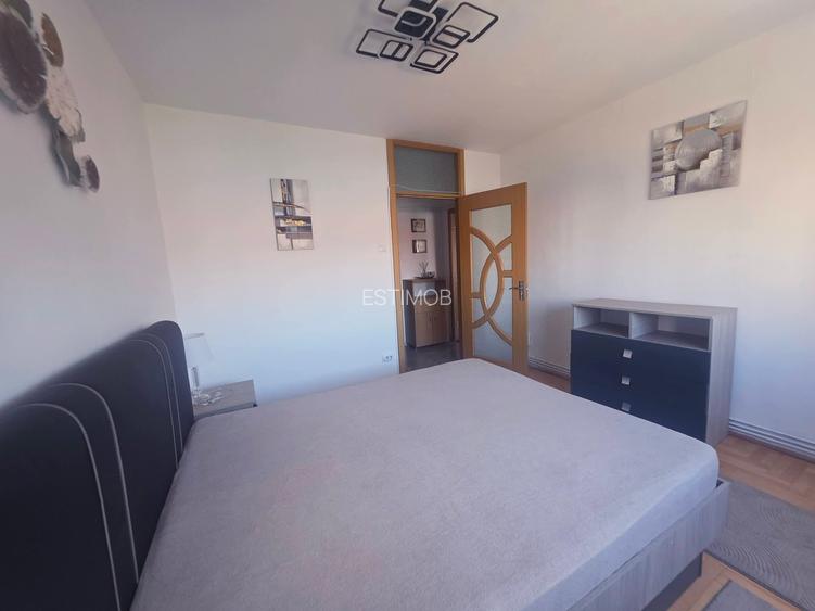 Inchiriez 2 camere decomandat str Toamnei cu parcare proprie - 8