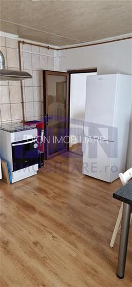 Casa cocheta cu potential, intr- o zona linistita a Chitilei - 10