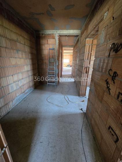 Duplex despartit prin cam. tehnica /  Toate utilitatile - 10