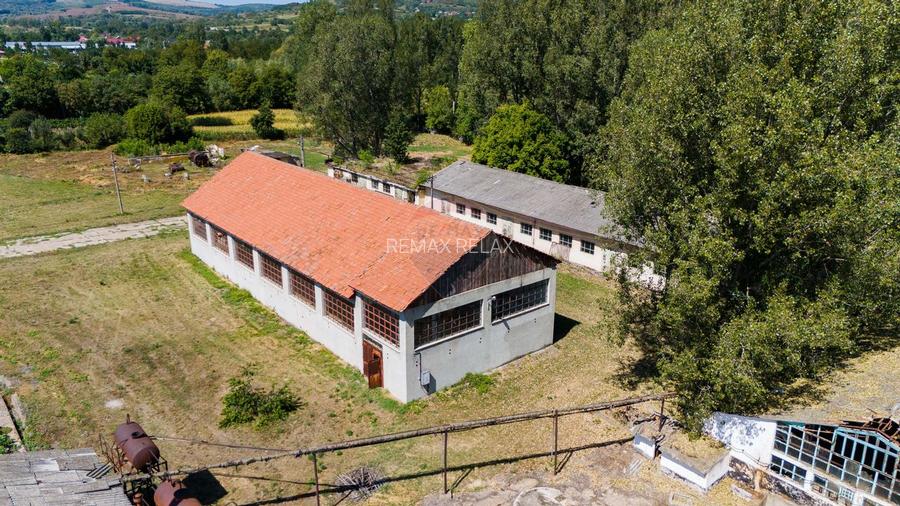 Spațiu industrial de 3,139mp de vânzare - 3