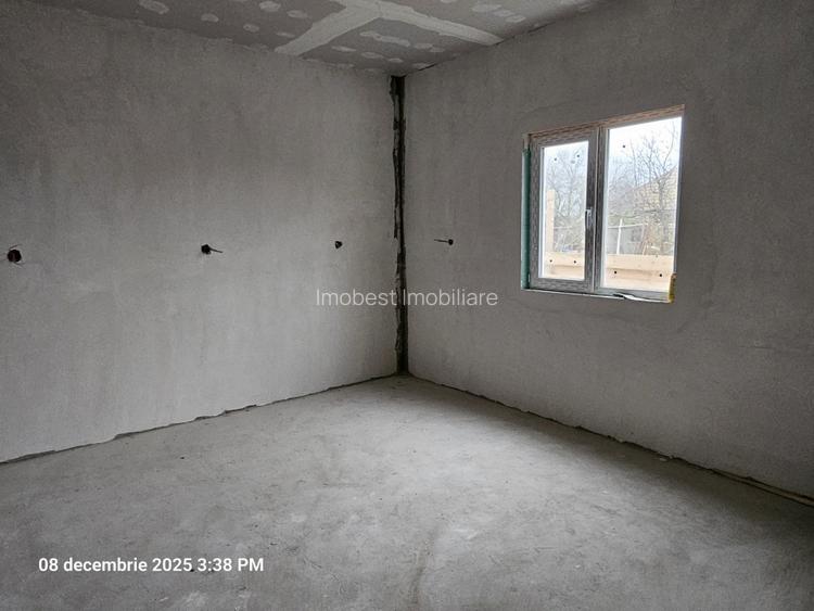 Casa in zona centrala a loc. Lumina, comision 0% - 6