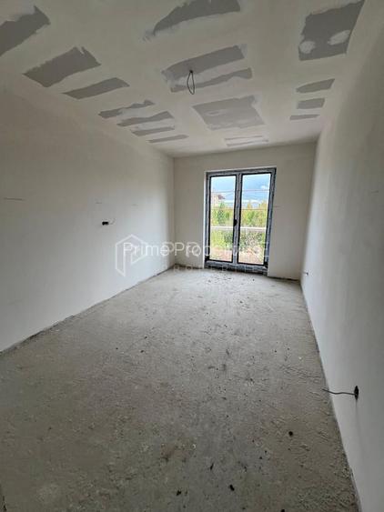 Casă nouă tip duplex izolat fonic în Livezeni - 6