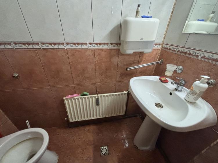 Apartament 4 camere, la curte zona Iosefin