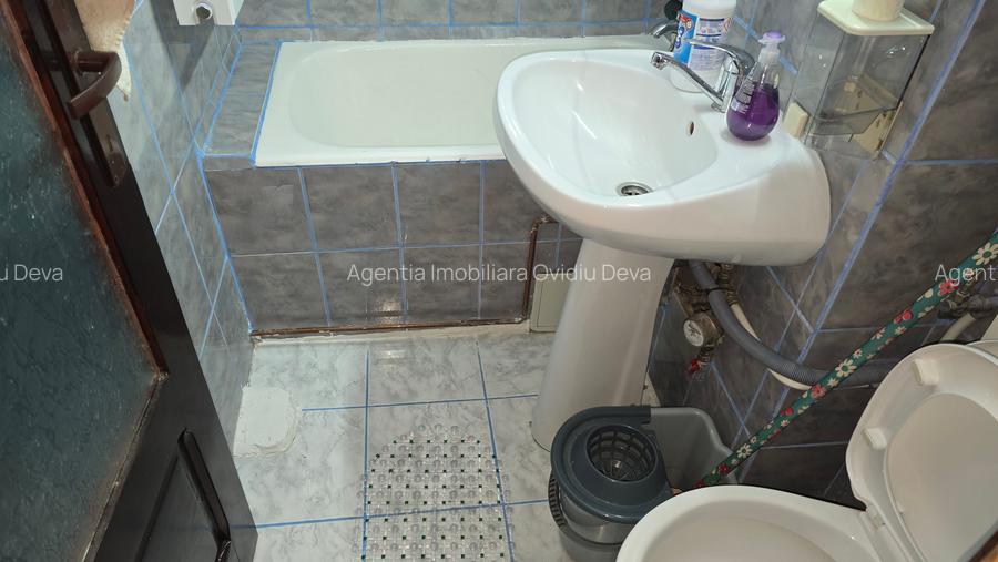 Inchiriez apartament in Deva, zona Al. Armatei,  37mp, etaj 2, mobilat - 4