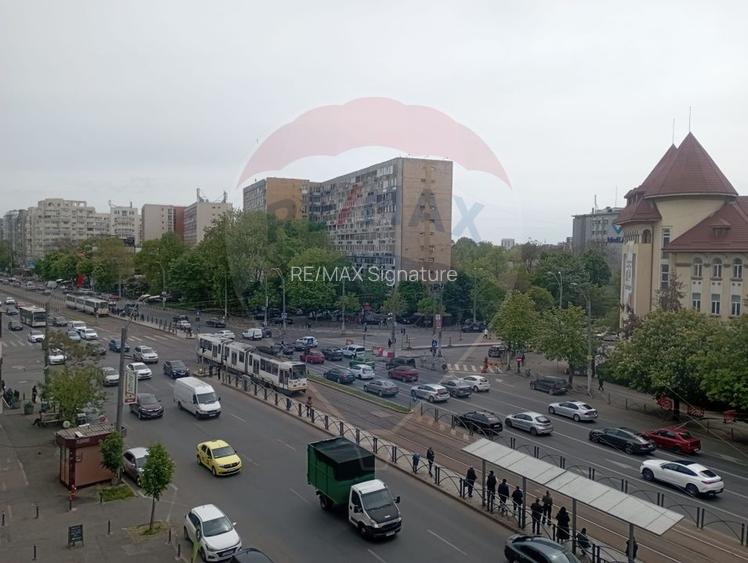 Apartament cu 3 camere de vânzare în zona Bucur Obor - 21