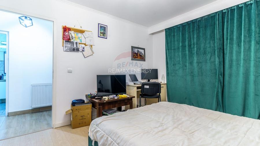 Casa individuala cu 3 apartamente, comision 0%, Intre Lacuri - 13