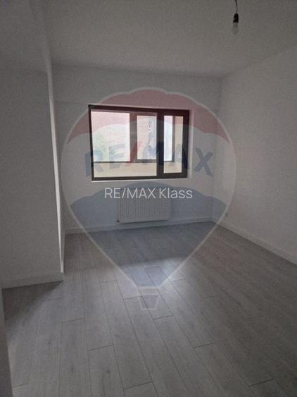 Apartament 2 camere  de vanzare in Saphir Residence - 7