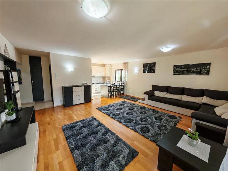 Inchiriem Apartament 3 Camere, Modern, Open Space, Judetean - 2