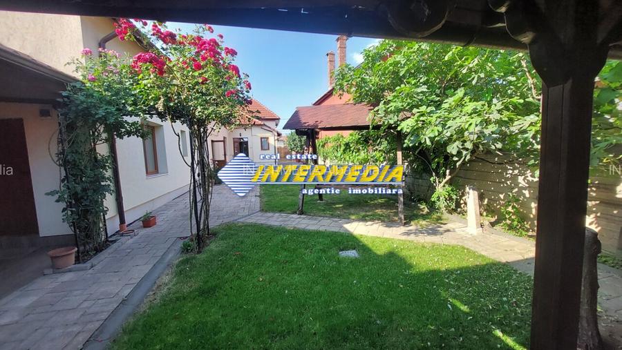 Casa cu 4 camere mobilata si utilata 593mp teren zona Centru - 14