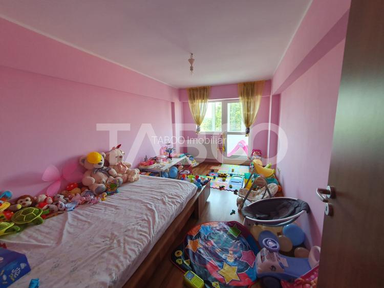 Apartament 4 camere  120 mp utili + balcon etaj 2 mobilat utilat - 4