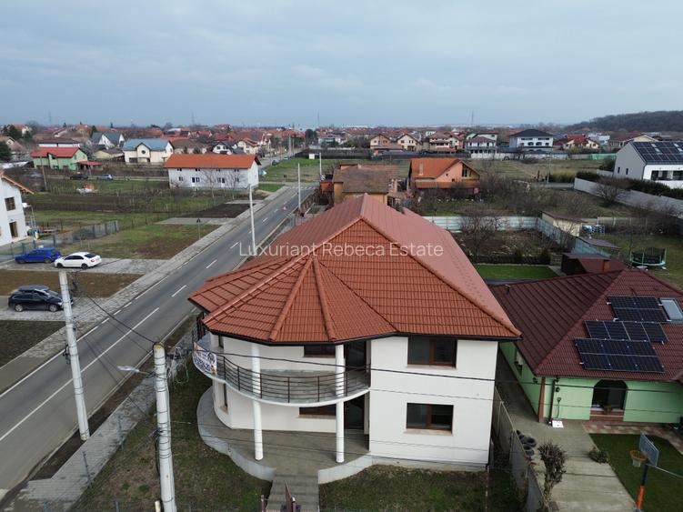 Casa individuala  în zonă premium — ideală grădiniță, școală, biro - 3