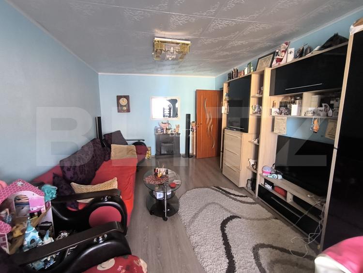 Apartament 3 camere, decomandat - Feldioara - 3