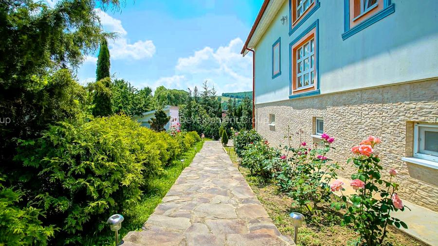 Proprietate unică pe malul lacului Moacșa – liniște, rafinament, eleganta - 58