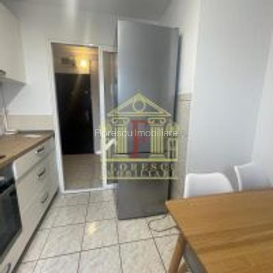 Apartament cu 2 camere! Podu Ros! - 13