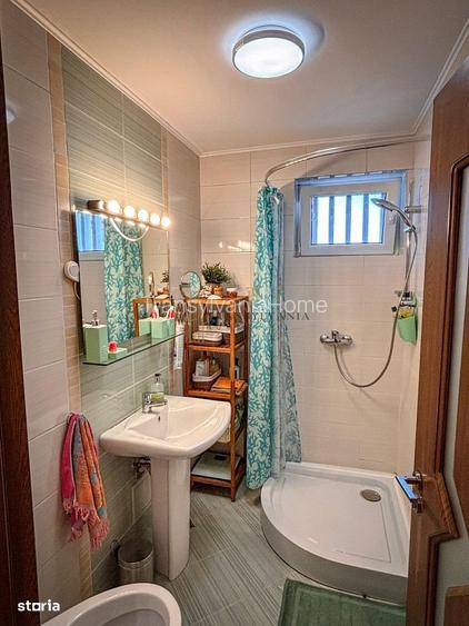 Apartament 2 camere, decomandat - 11