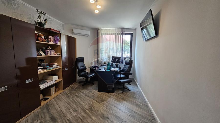 Casă / Vilă cu 7 camere si teren 1000 mp în zona Centrala-Suceava - 55