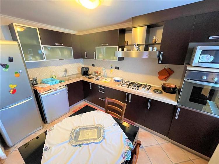 Apartament 4 camere, mobilat +utilat, CT, etaj 4, zona Primarie - 4