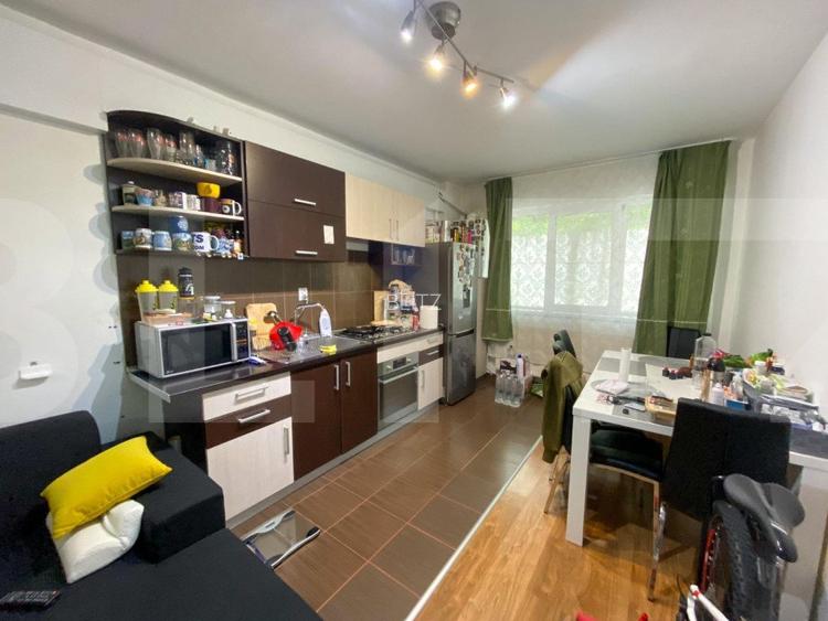 Apartament 3 camere, 62 mp, parcare, Zona Mega Image - 4