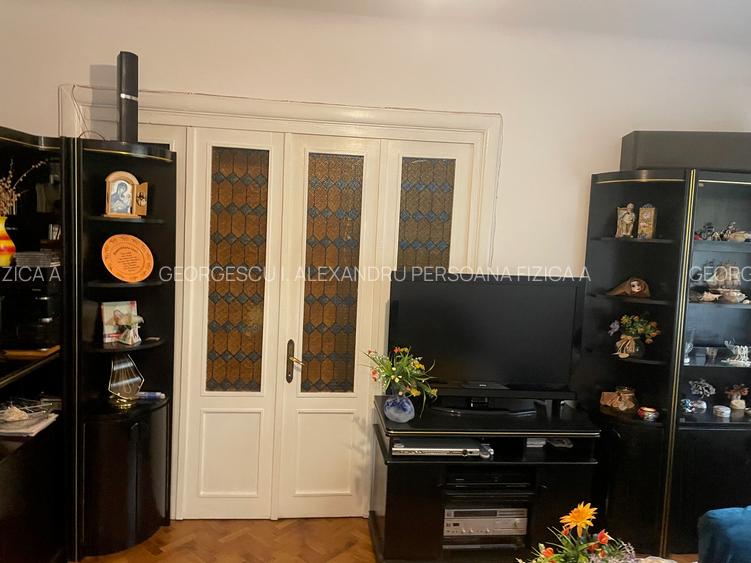 Unirii-Manastirea Antim 3 camere Vila - 5