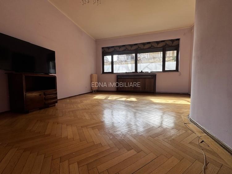 Apartament 3 camere, parter Piata Lahovari - 10