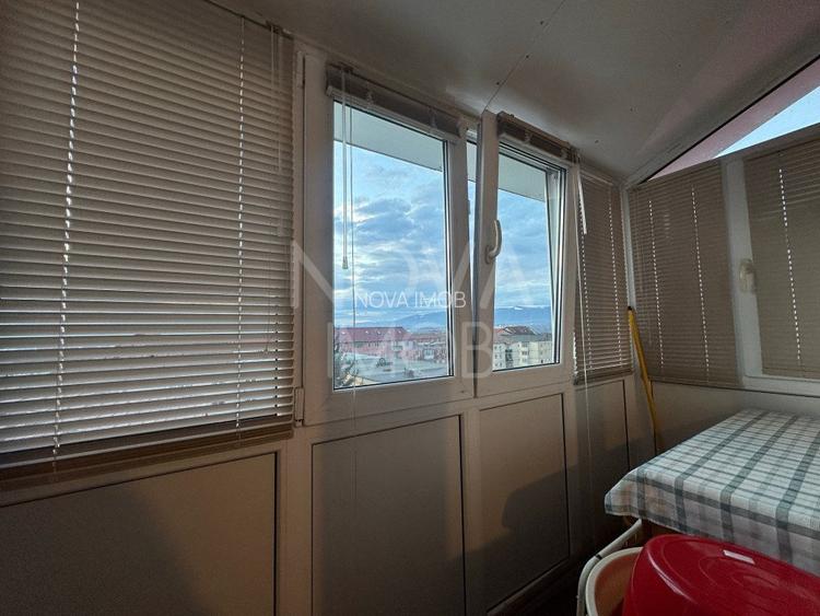 Apartament 3 camere mobilat-utilat - Str. Semaforului - 10