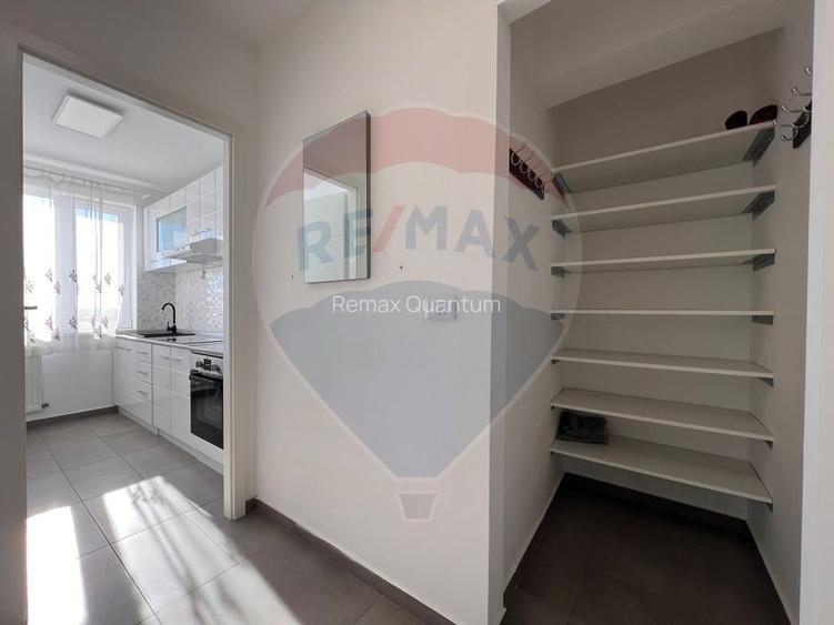 De închiriat apartament cu 2 camere în zona Nufarul - 5