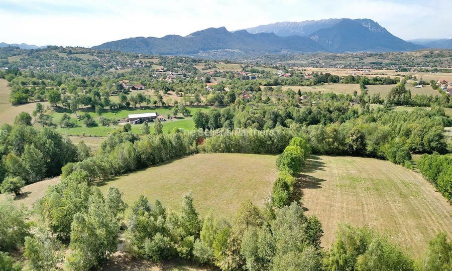 Teren intravilan, priveliste deosebita - 28