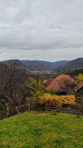 Se vinde casă cu teren aferent  - 4