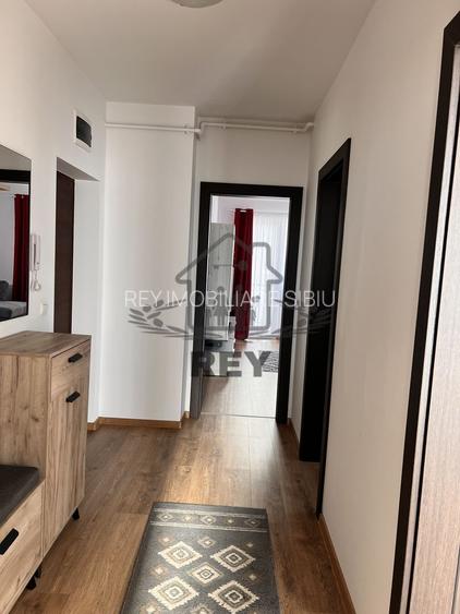 Ap. etaj 1,decomandat,2 camere,2balcoane,loc de parcare/Sibiu/Aeroport - 4