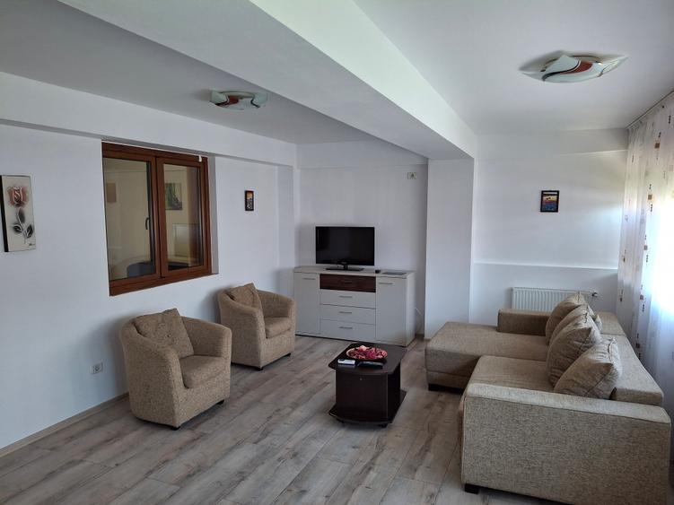 INCHIRIEZ/ Vindem in Mamaia Nord,apartament 2 camere