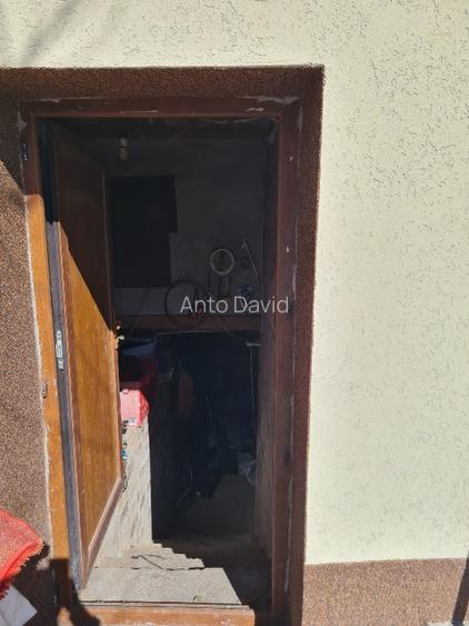 Vand două case pe un teren de 1500 m², în Lumina  - 6