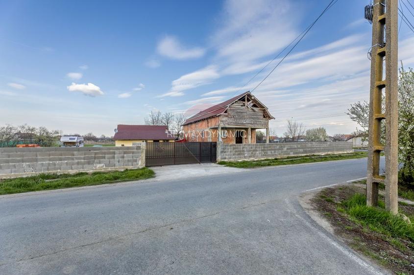 CASĂ CU 3 CAMERE + CASĂ LA ROȘU | TEREN 2056 MP | IRATOȘU - 2