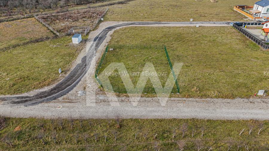 Teren de vanzare cu autorizatie de construire, 753mp, la baza Dealului Lempes - 5