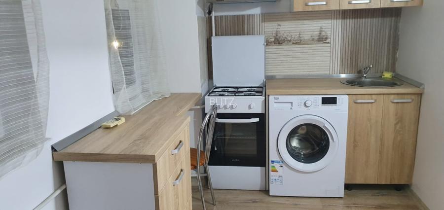 Garsoniera semidecomandata, etaj 1/4,Podul Electro, zona Lapus. - 5