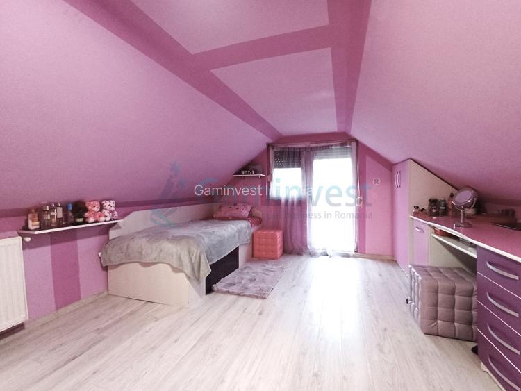 Casa cu 2 corpuri separate de vanzare in Iosia, Oradea V3288 - 16