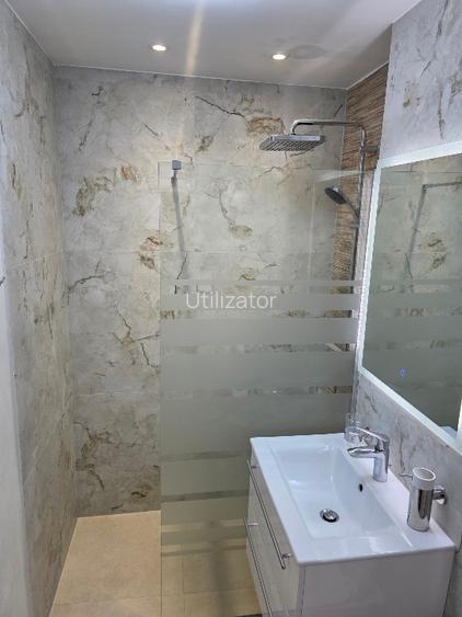 Apartament cu o cameră spațios, situat într-o zonă excelentă, recent renovat - 3