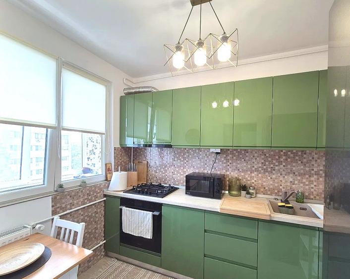 Apartament 2 camere | Renovat | 59 mp | Balcon mare | 1 Mai – Domenii
