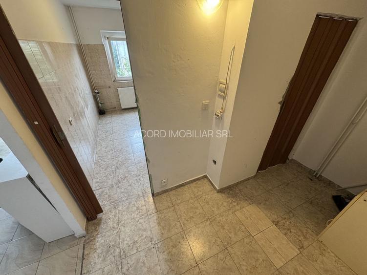 Garsoniera zona Inel 2 - 6