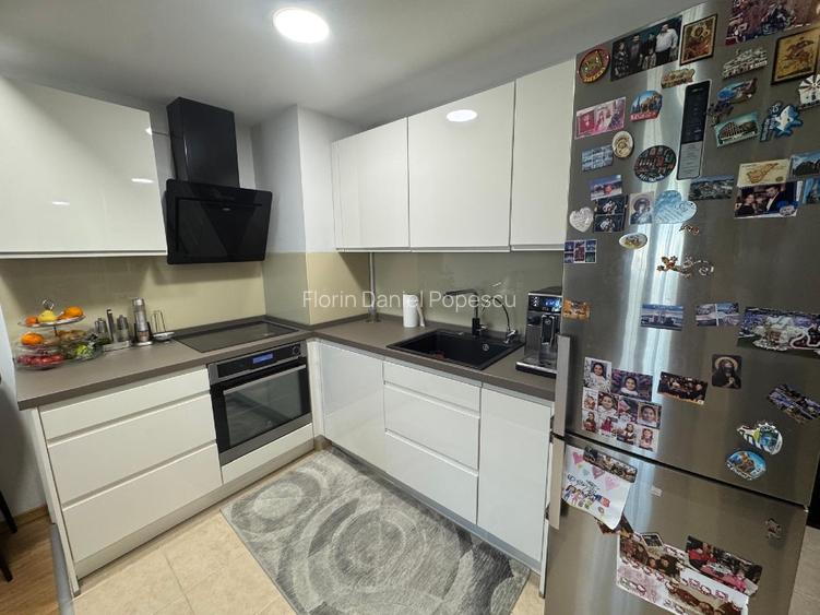 Complex Rose Garden B2 | Vedere spre case, liniște | Parcare/boxă - 2