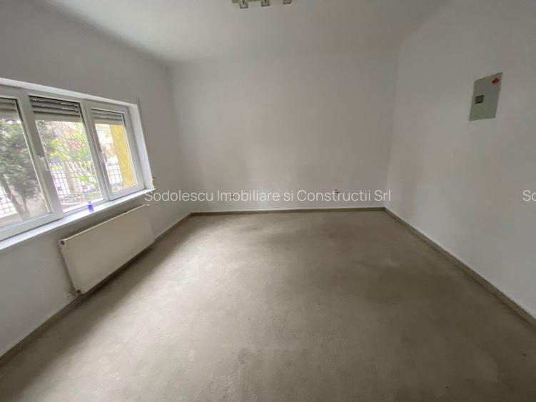 Vilă zona Liviu Rebreanu - 31