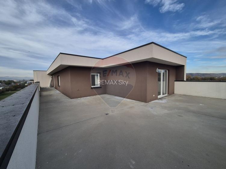 Apartament Penthouse 4 camere - 3